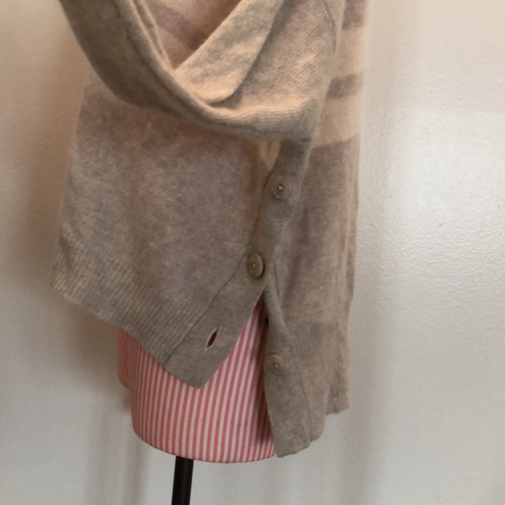 100% Cashmere Cropped Sweater Gray Grey White Stripe Crewneck 360 Cashmere - Picture 2 of 9
